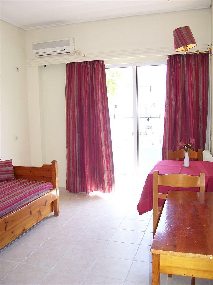 Bristol Apartments Kos-Stadt Exterior foto