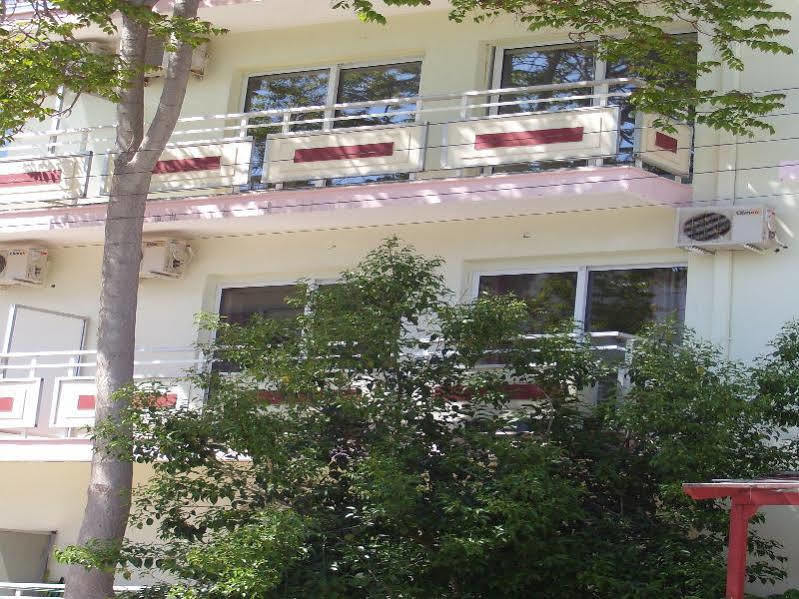 Bristol Apartments Kos-Stadt Exterior foto